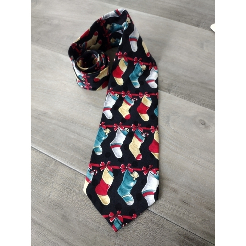 Wembley novelty print stockings Christmas tie 100% silk